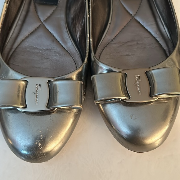 Salvatore Ferragamo Varina Ballet Flats - Picture 7 of 10